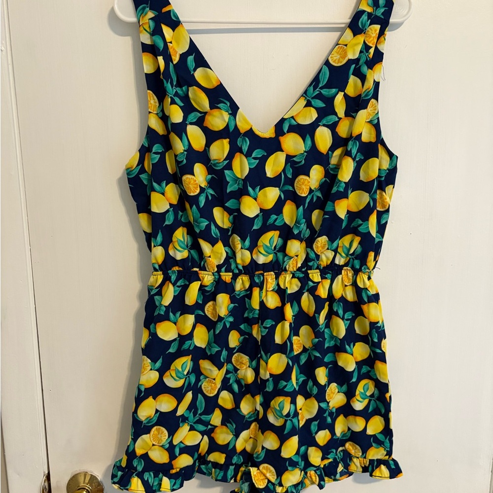 Francesca’s Lemon Print Women’s Romper